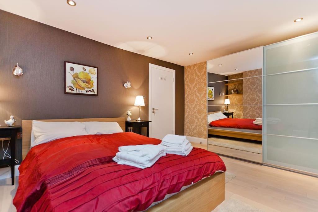 Apartment Whole House In Camden Town *